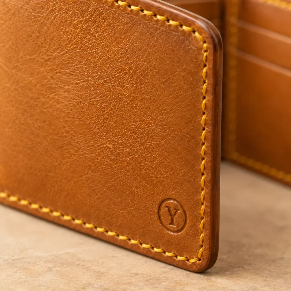 Bifold Wallet Kit, close-up af syning og finish