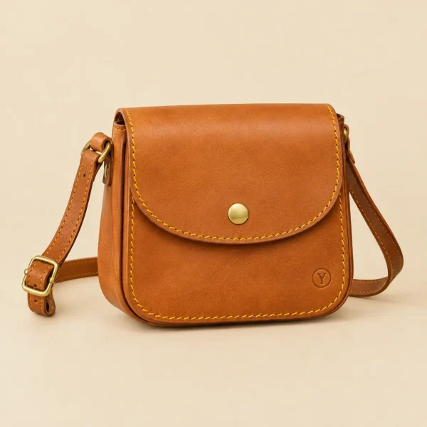 Crossbody Pouch Kit, studiefoto